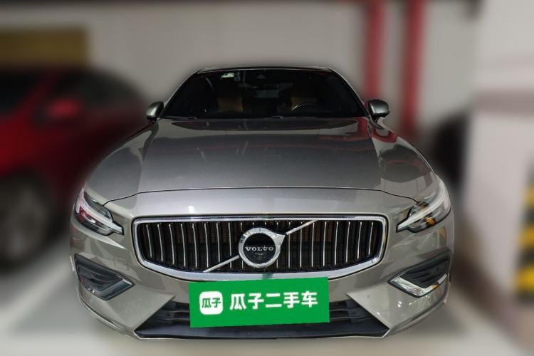 Used Volvo S60 2021 T4 Zhiyi Luxury Edition
