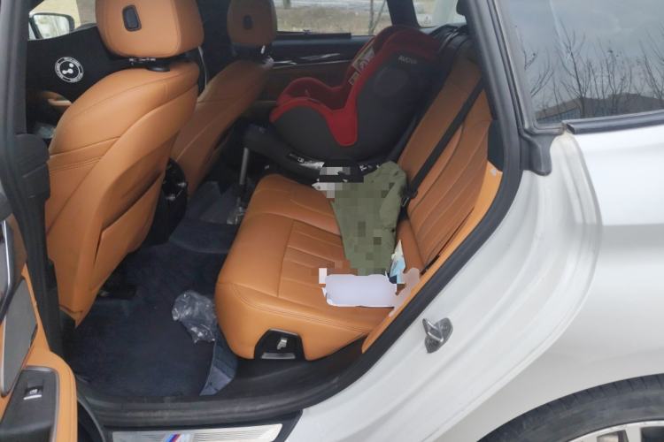 Used BMW 6 Series GT 2018 630i M Sport Package Left Rear Seat