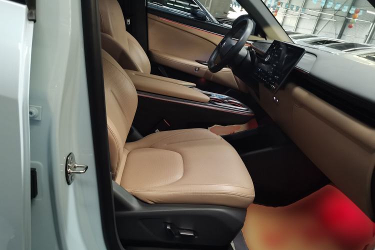 Used ARCFOX Alpha T5 2024 520 MAX
