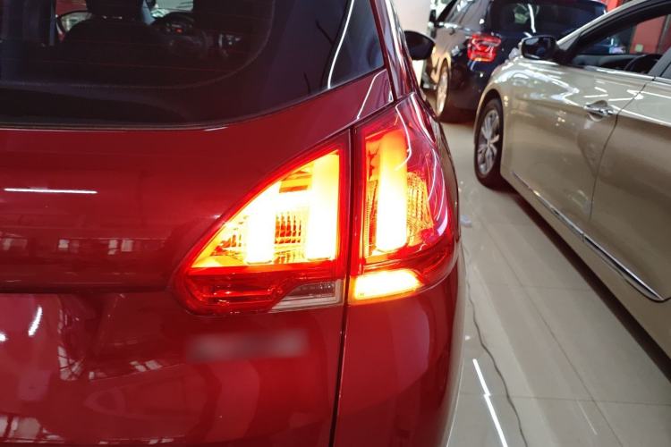 Used Peugeot 2008 2014 1.6L Automatic Fashion Edition
