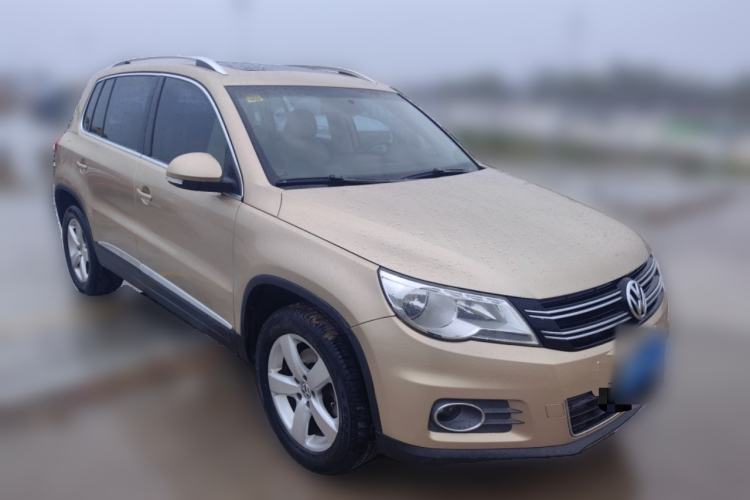 Used Volkswagen Tiguan 2012 1.8TSI Automatic All-Wheel Drive Elite Edition Front Right 45 Deg