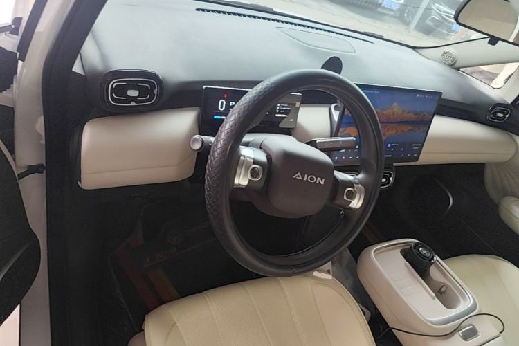 Used AION UT 2025 330 Starlight Edition