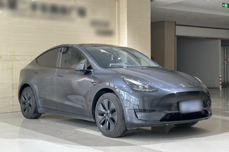 Used Tesla Model Y 2024 Rear-Wheel-Drive Version Exterior 5