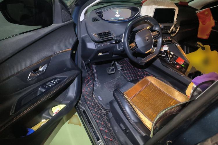 Used Peugeot 5008 2017 350THP 7-Seater Elite Edition
