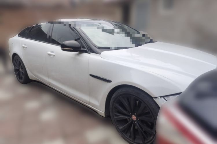 Used Jaguar XJ 2013 XJL 3.0 SC Panoramic Business Edition
