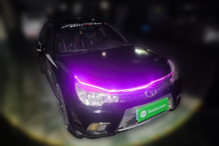 Used Soueast V3 Lingyue 2011 1.5L Manual Flagship Edition Front Right 45 Deg