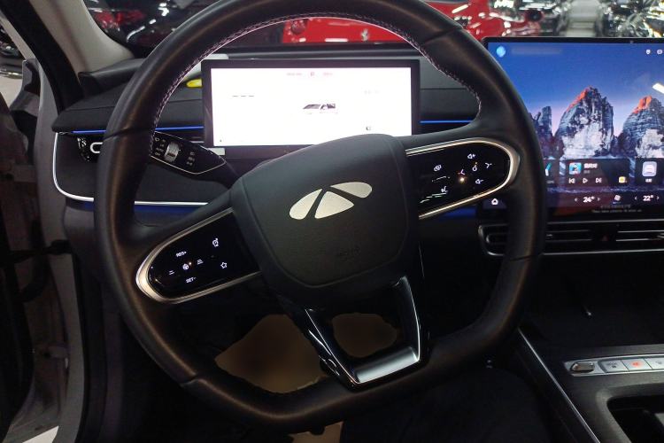 Used Chery Fengyun A8L 2025 1.5 TGDI 145 km Luxury Version
