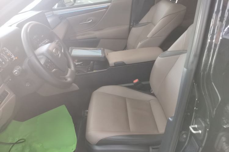 Used Lexus ES 2025 200 Premium Edition