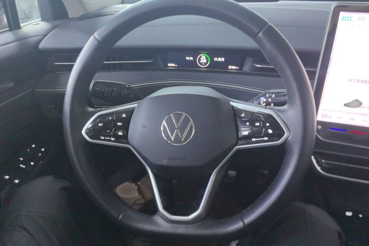 Used Volkswagen ID.7 VIZZION 2024 PRO Model Steering Wheel