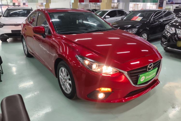 Used Mazda Mazda 3 Axela 2016 Sedan 1.5L Automatic Luxury Model
