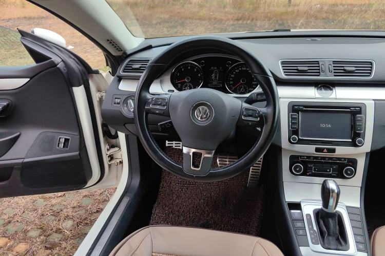 Used Volkswagen FAW-Volkswagen CC 2012 1.8TSI Elite Edition Steering Wheel