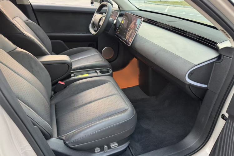 Used firefly firefly 2025 Illuminated Edition
