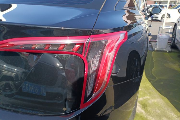 Used Hongqi E-QM5 2023 Revised Version Basic Travel Edition Exterior 3