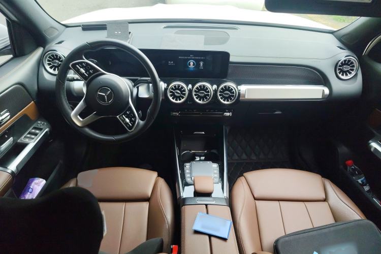 Used Mercedes-Benz GLB 2022 Updated GLB 200 Fashion Edition
