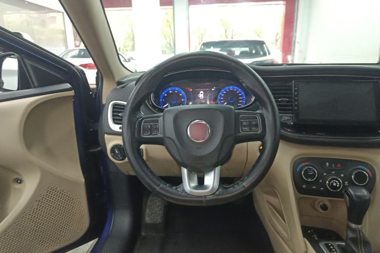 Used Fiat Viaggio 2015 1.4T Automatic Smart Edition