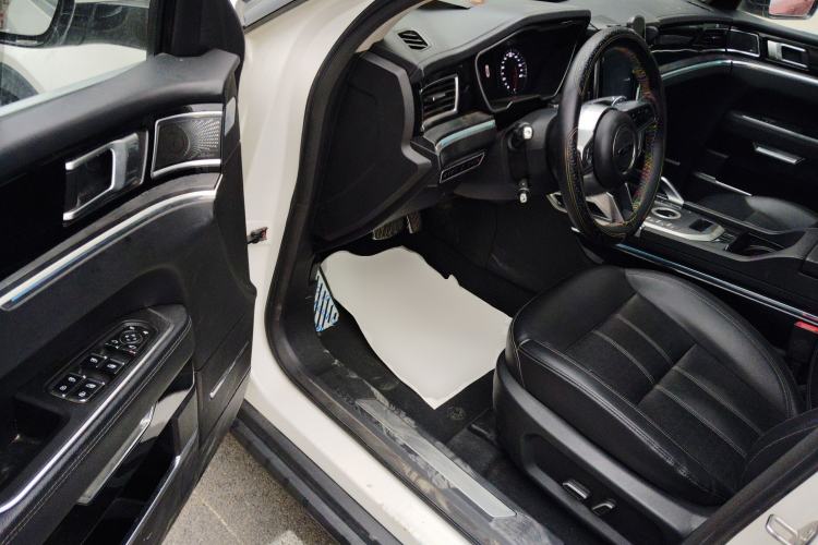 Used Zotye T700 2017 1.8T Dual-Clutch Luxury Model