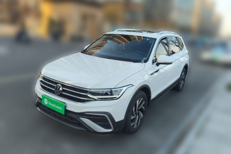 Used Volkswagen Tiguan L 2023 300TSI Automatic Two-Wheel Drive Smart Edition