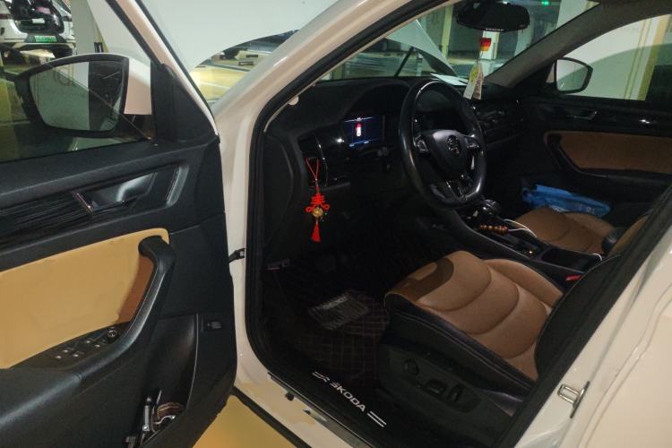 Used Skoda Kodiaq GT 2019 TSI330 Two-Wheel-Drive Luxury Edition China V Standard Driver Seat