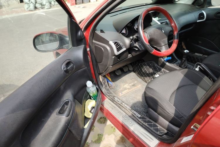 Used Peugeot 207 2011 Hatchback 1.4L Manual Yule Edition Driver Seat