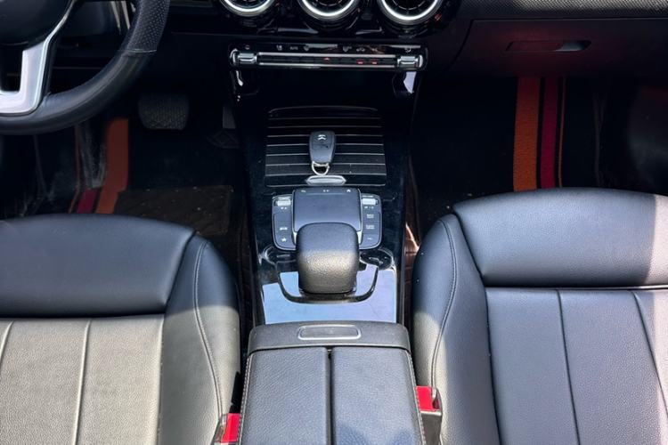 Used Mercedes-Benz A-Class 2020 Facelift A 180 L Sport Sedan Special Configuration Interior 6