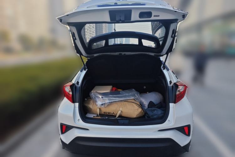 Used Toyota IZOA 2021 Dual-Motor 2.0L Yi Xing Edition
