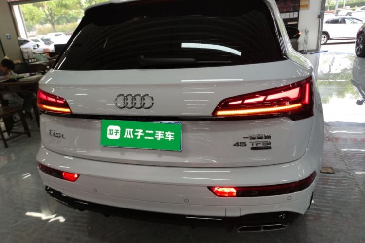 Used Audi Q5L 2024 45 TFSI Luxury Dynamic Model Rear