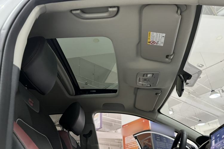 Used Geely Auto Coolray 2021 1.4T DCT Platinum Edition Interior 11