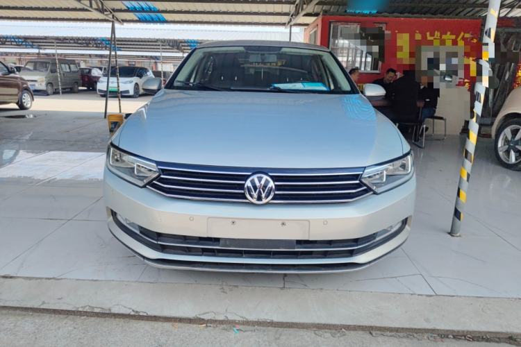 Used Volkswagen Magotan 2017 330TSI DSG Leading Model Front