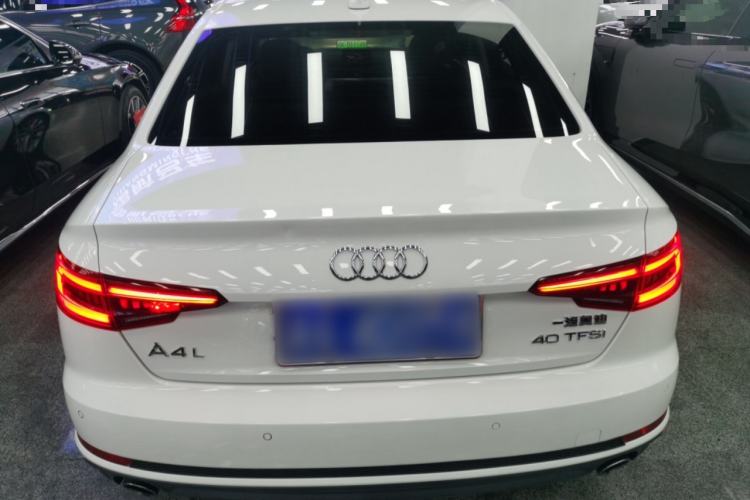 Used Audi A4L 2018 30th Anniversary Edition 40 TFSI Trendy Model
