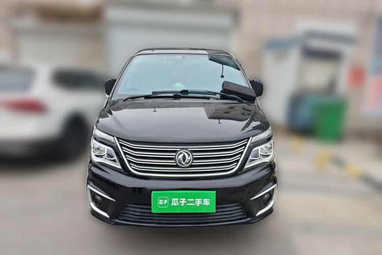 Used FORTHING Lingzhi 2019 Facelifted M5L 1.6L 9-Seater Base Model China VI Standard
