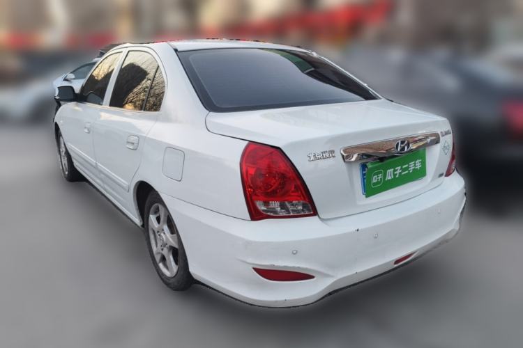 Used Hyundai Elantra 