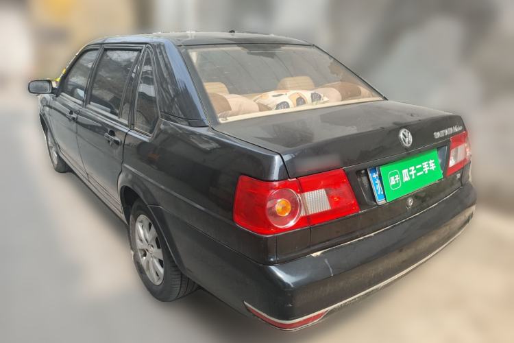 Used Volkswagen Santana Vista 2008 1.8L Manual Comfort Edition
