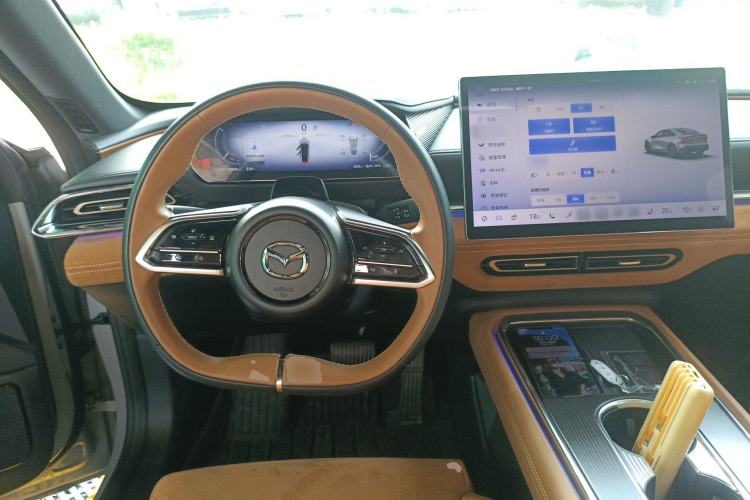 Used Mazda EZ-6 2024 Pure Electric 600 ZhiZun Edition Center Console