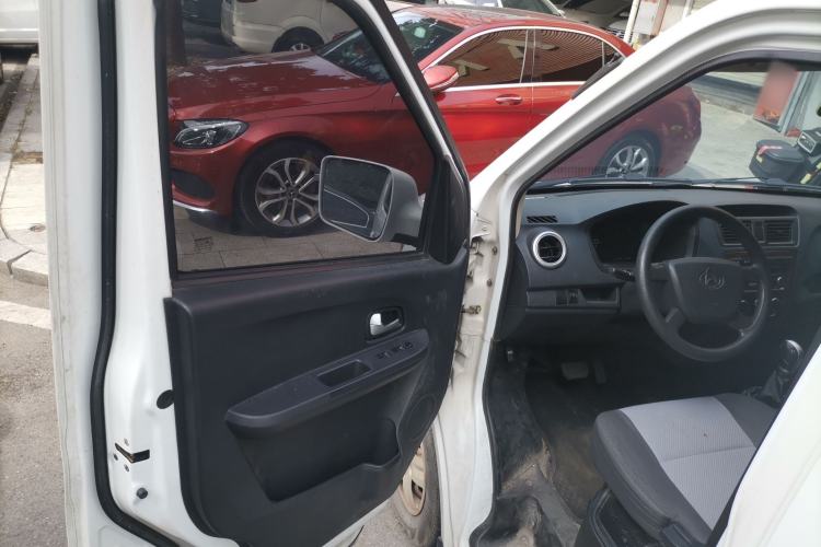 Used Chana Ruixing EM60 2022 All-Electric Van 4498 mm Long Flat Roof with Rear-Hinged Doors 2 Seats 70 kW 41.86 kWh