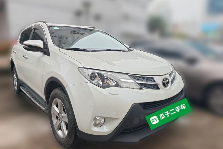 Used Toyota RAV4 2013 2.5L Automatic 4x4 Elite Edition Front Right 45 Deg