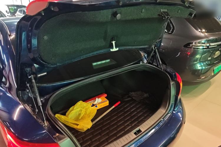 Used Infiniti Q50L 2016 2.0T Ambition Edition
