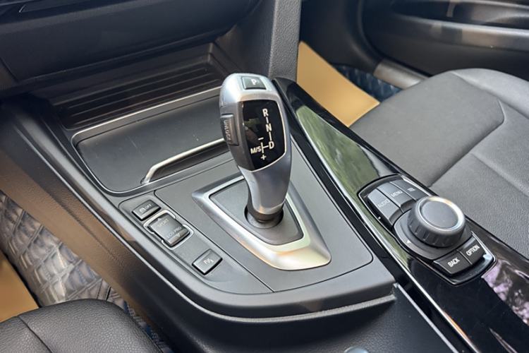 Used BMW 3 Series 2016 316i Fashion Model