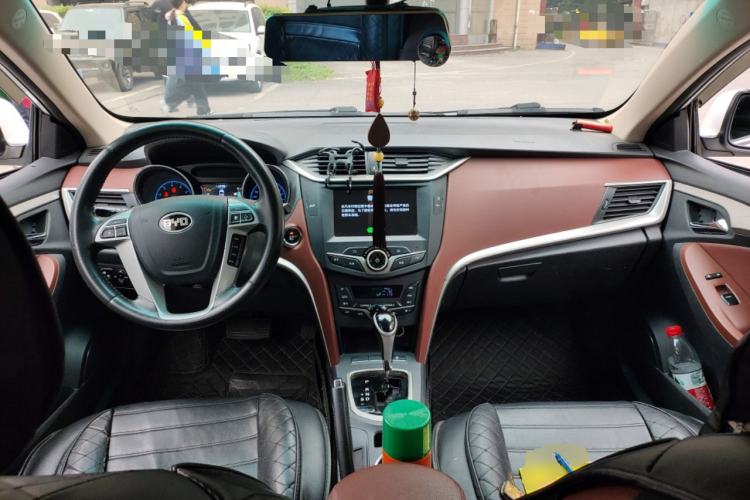 Used BYD G5 2014 1.5TID Automatic Prestige Model