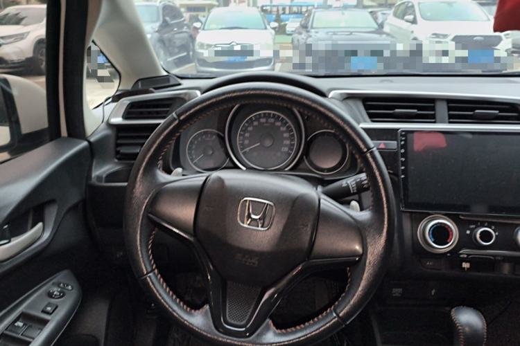 Used Honda Fit 2018 1.5L CVT Trendy Run+ Edition
