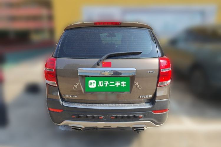 Used Chevrolet Captiva 2015 2.4L 4x4 Flagship Edition 7-Seater
