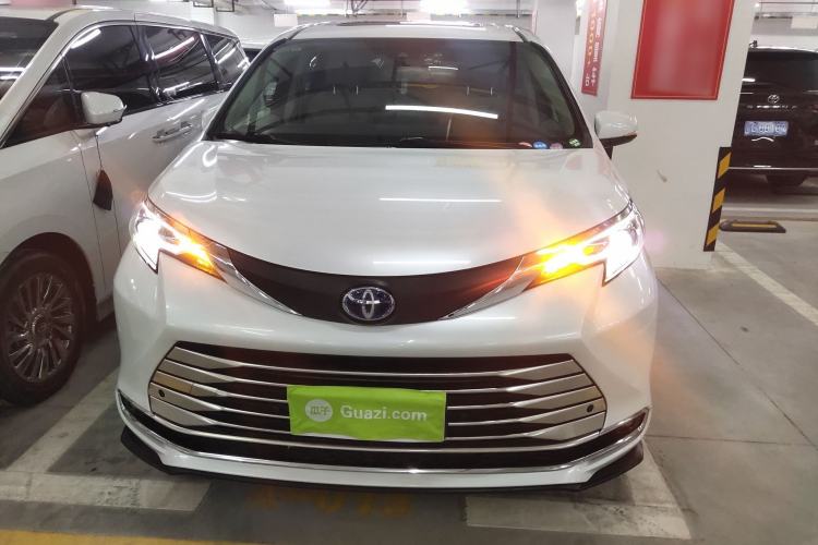 Used Toyota Sienna 2021 2.5L Hybrid Comfort Edition
