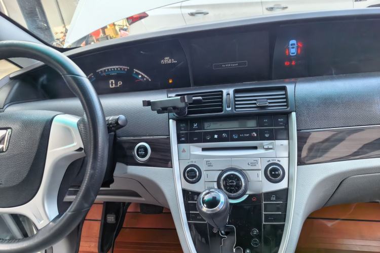 Used Luxgen Great 7 MPV 2016 2.0T Comfort Edition
