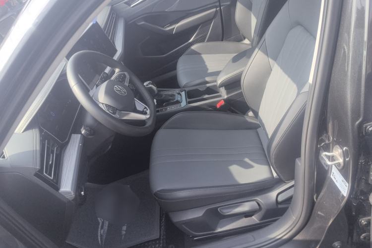 Used Volkswagen Sagitar 2026 Model 30 Million Units Selected 300TSI DSG Surpassing Edition