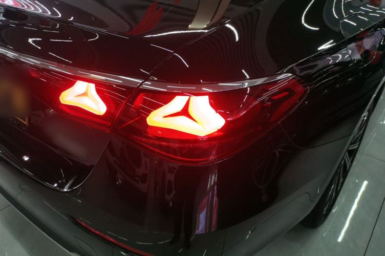 Used Mercedes-Benz E-Class 2025 E 300 L Luxury Model
