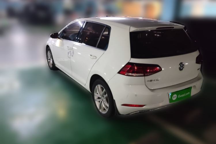 Used Volkswagen Golf 2018 1.6L Automatic Comfort Model
