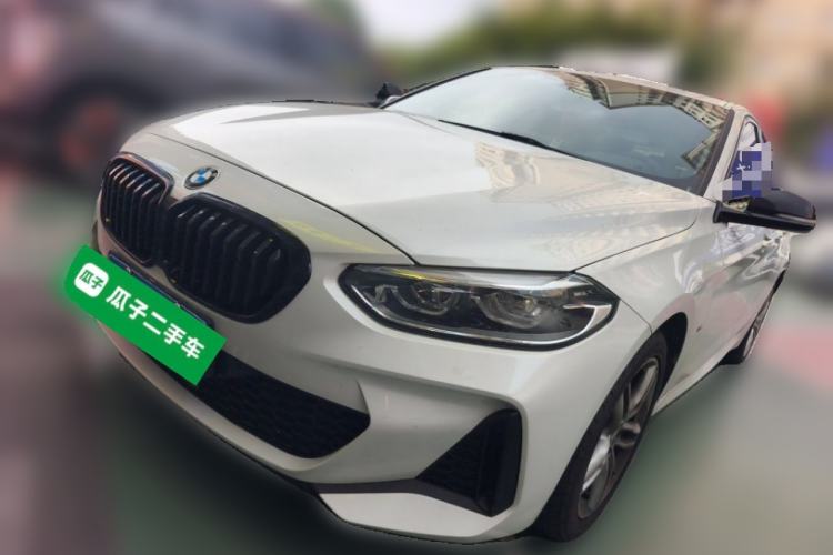BMW 1 Series 2021 Revised 120i M Sport Night Edition usado
