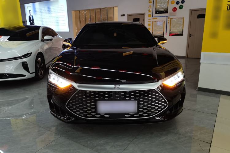 Used BYD Han 2024 DM-i Glory Edition 121KM Prestige Model Front