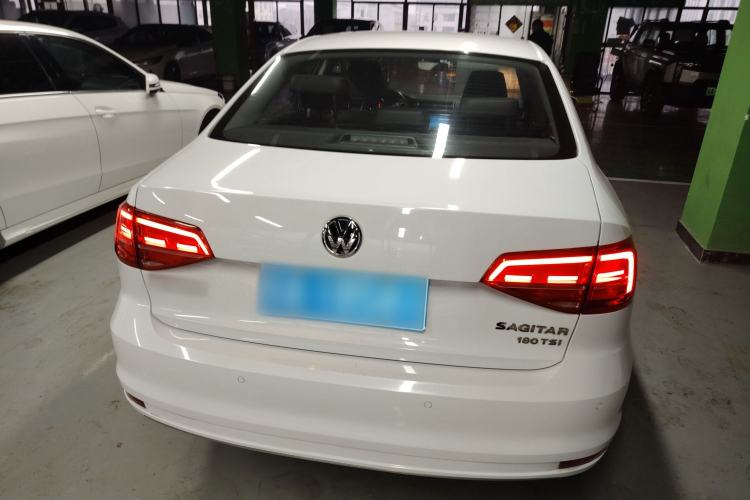 Used Volkswagen Sagitar 2017 180TSI Automatic Luxury Edition