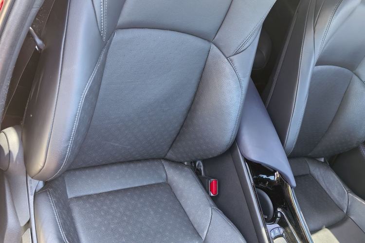 Used Toyota IZOA 2018 2.0L Yichi Edition China V Standard