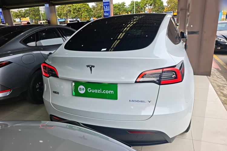 Used Tesla Model Y 2022 Rear-Wheel-Drive Version